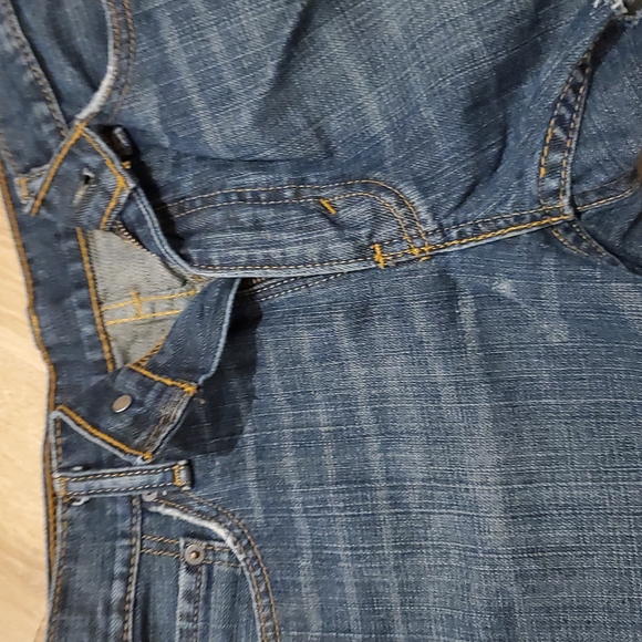 Levi-Strauss shorts - Picture 3 of 3